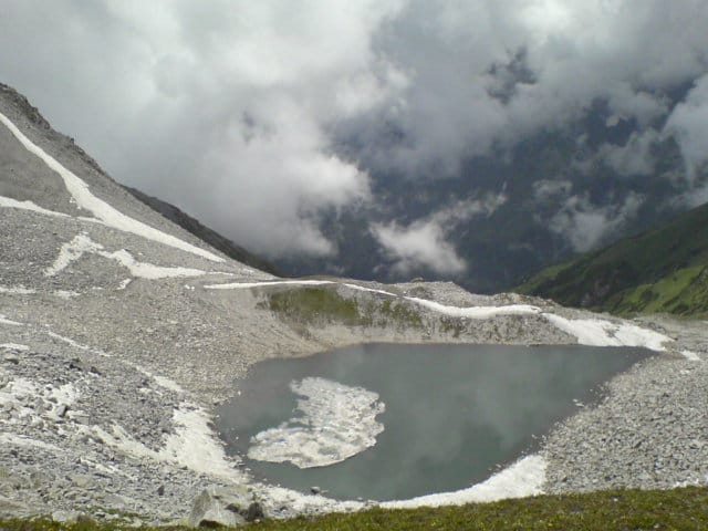 aansoo lake