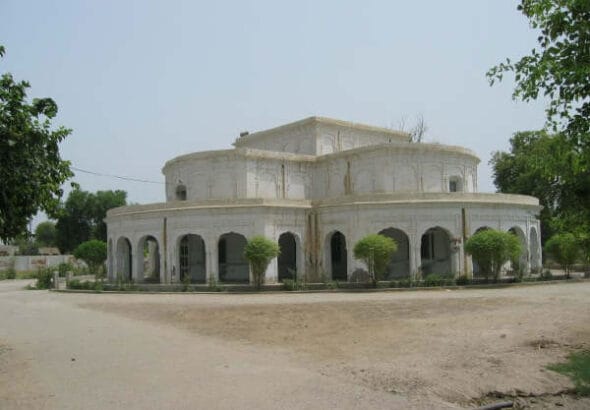 british DI khan building
